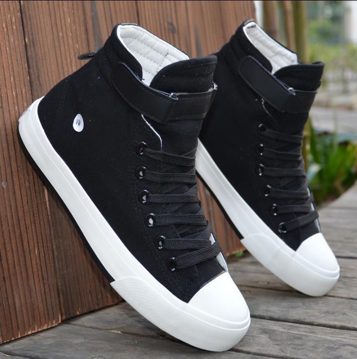 District Canvas High-Tops
