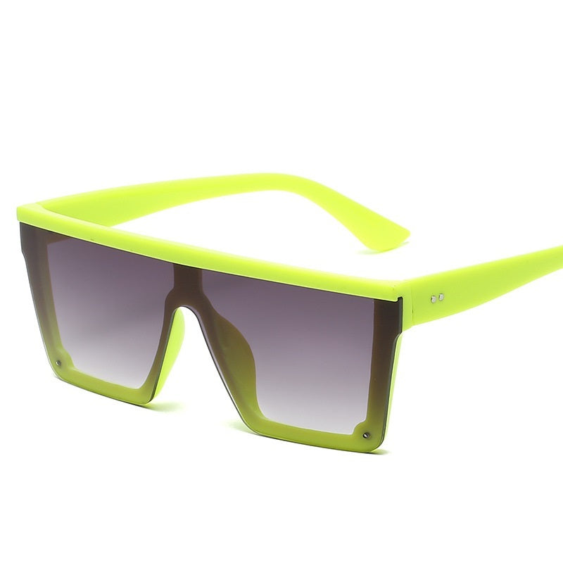 “Mirage Edge” Oversized Mirror Frame Sunglasses