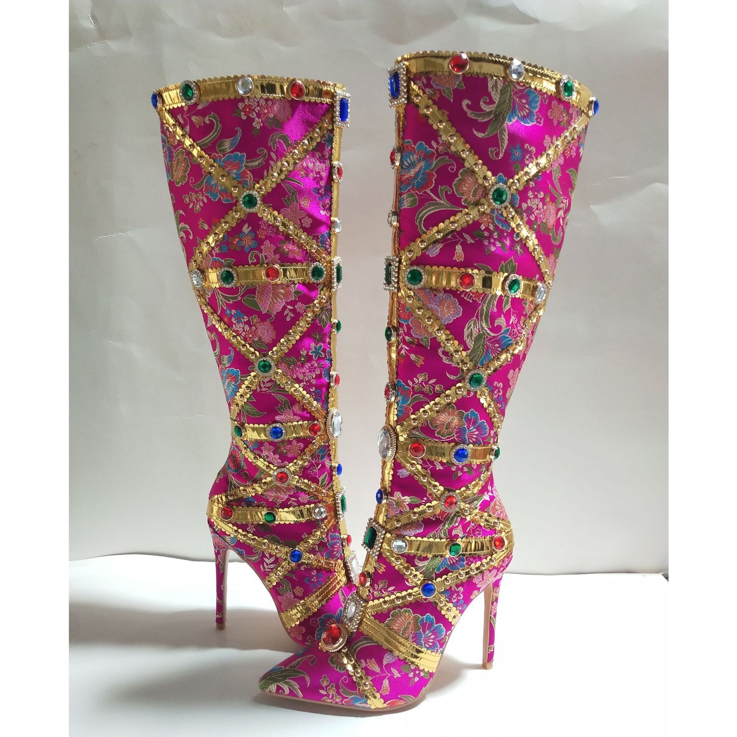 Royal Gem (Pink & Gold Edition)
Crown Royal (Black & Gold Edition) Boots