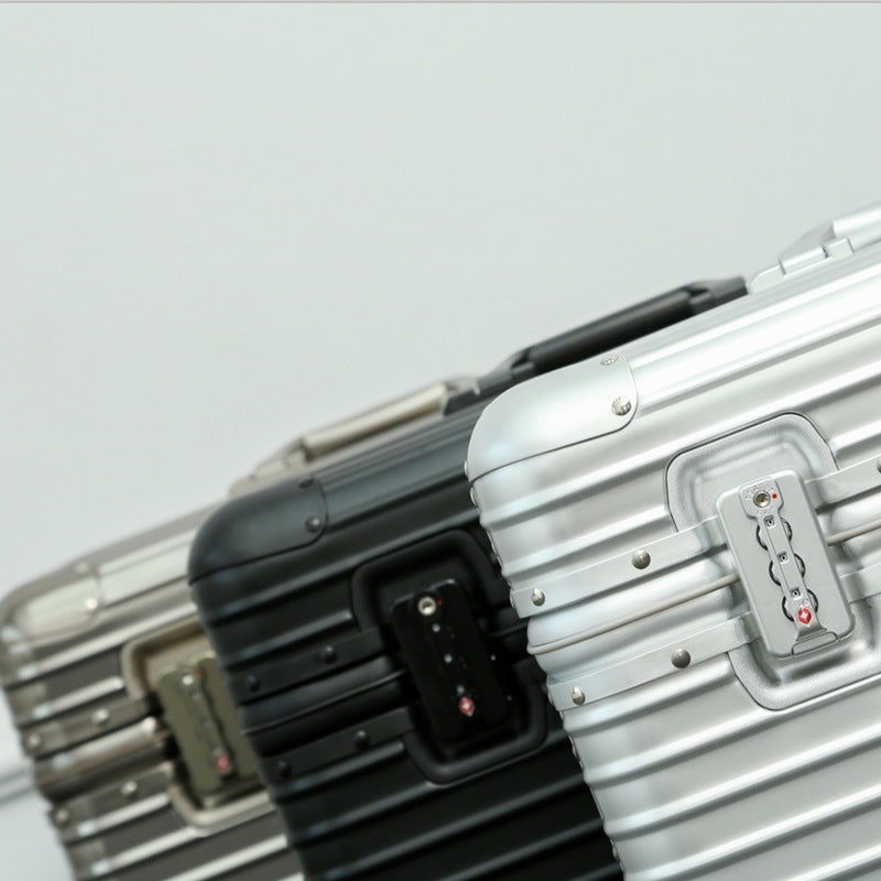 Pro Studio Aluminum Trolley Case