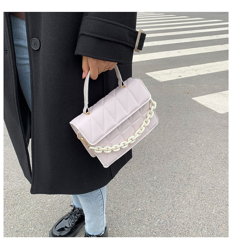 ChainLink Messenger Style Handbag