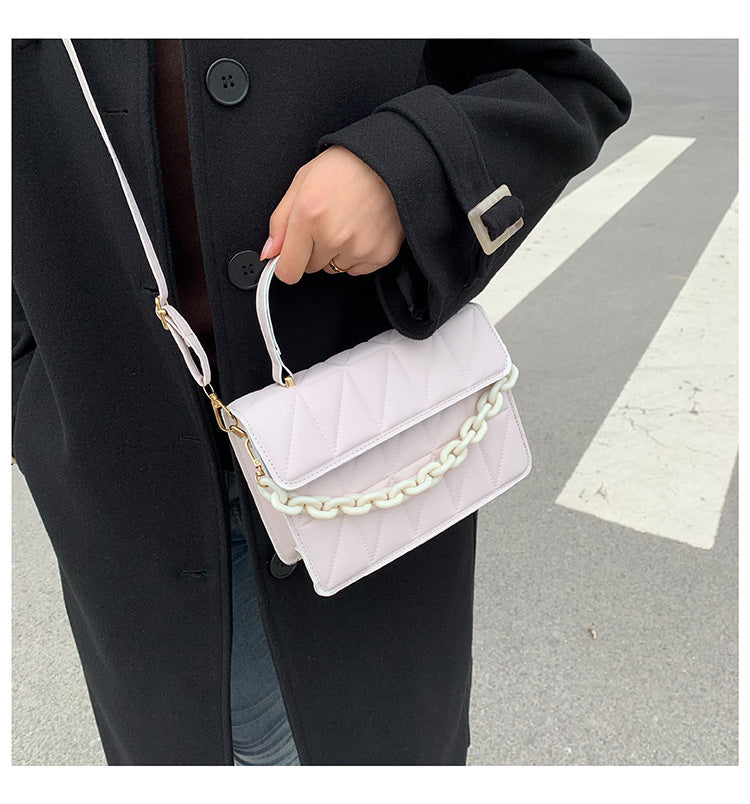 ChainLink Messenger Style Handbag